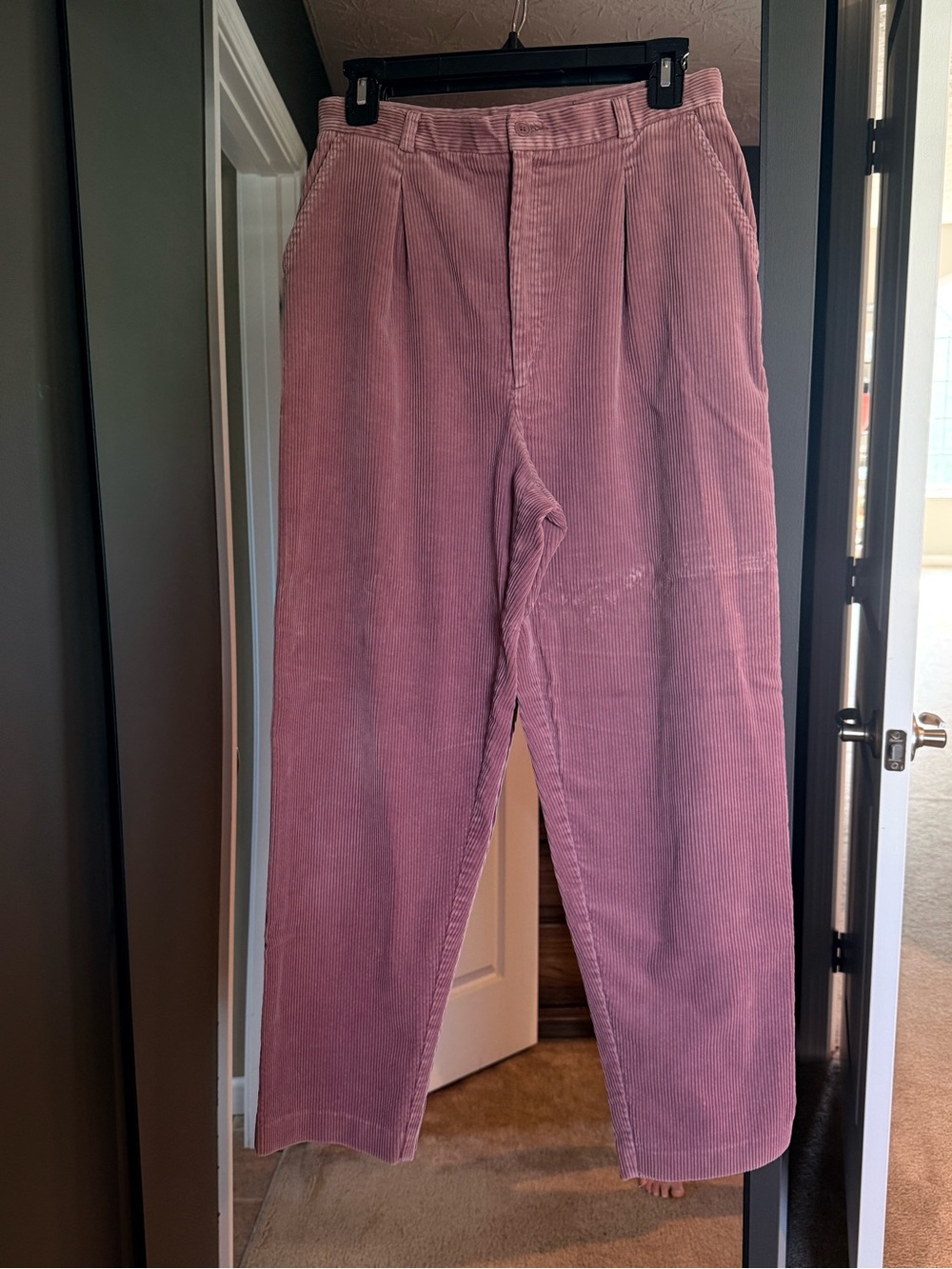 Women's Vintage Straight-Leg Pink Corduroy Pants